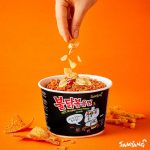 Samyang Buldak Nagy tál Fűszeres Csirke sült tésztával 105g