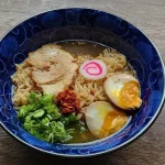 Nissin Demae Tokyo Szójaszószos Tésztaleves