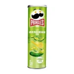Pringles Uborka és Tengeri Só ízű chips 115g