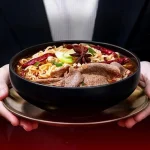 MAMA OK Mala Marhahúsos Instant Tészta 85g